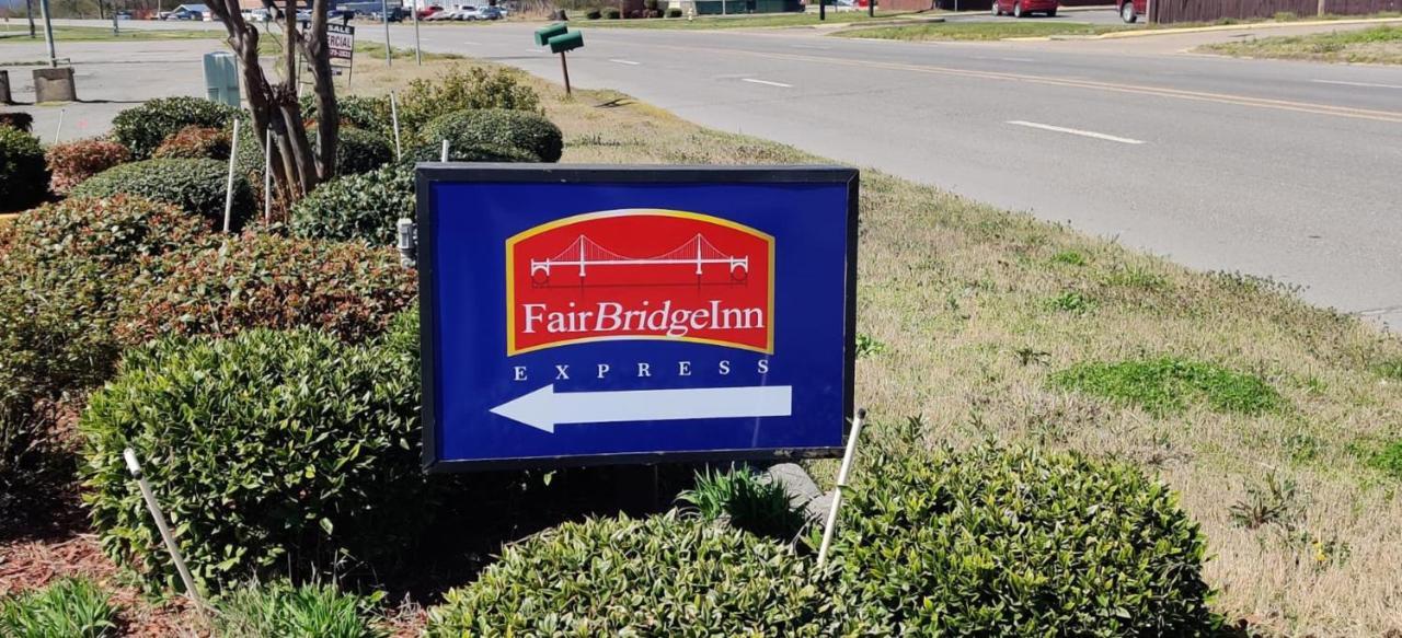 Fairbridge Inn Express Stuttgart Exterior photo
